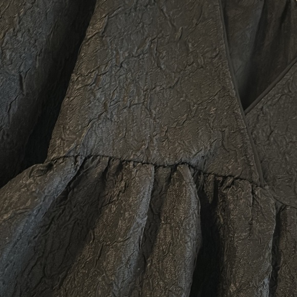 Wilfred high-low textured shirt - Picture 2 of 3